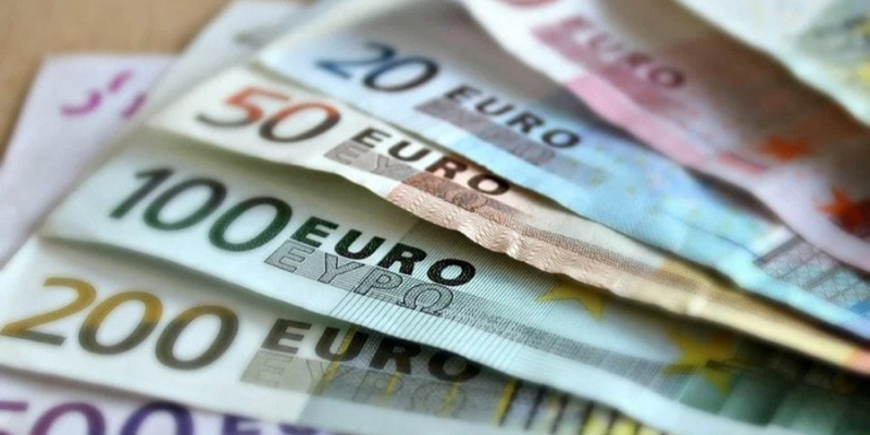 Курс валют НБУ. Євро відновило зростання наприкінці тижня