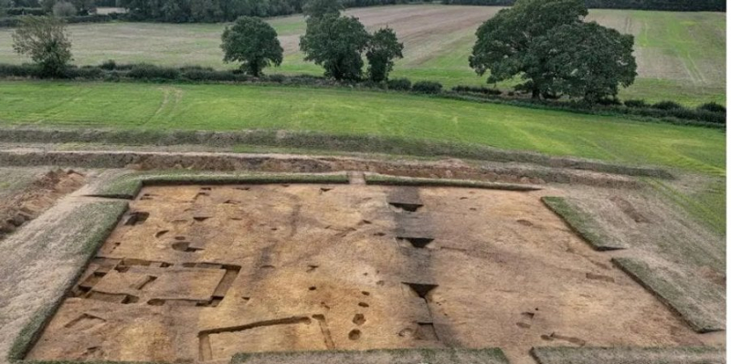 У Великій Британії виявили руїни дохристиянського храму віком у 1400 років — фото